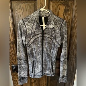 Lululemon Define jacket size 6